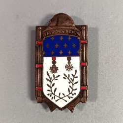 INSIGNE MILITAIRE SAPEURS POMPIER BATAILLON DE LA VILLE DE REIMS FABRICATION DES ANNEES 1940